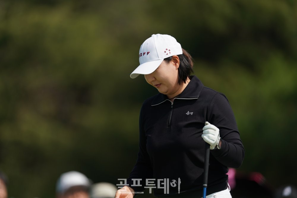 [사진] 김아현 얼굴이 안보요