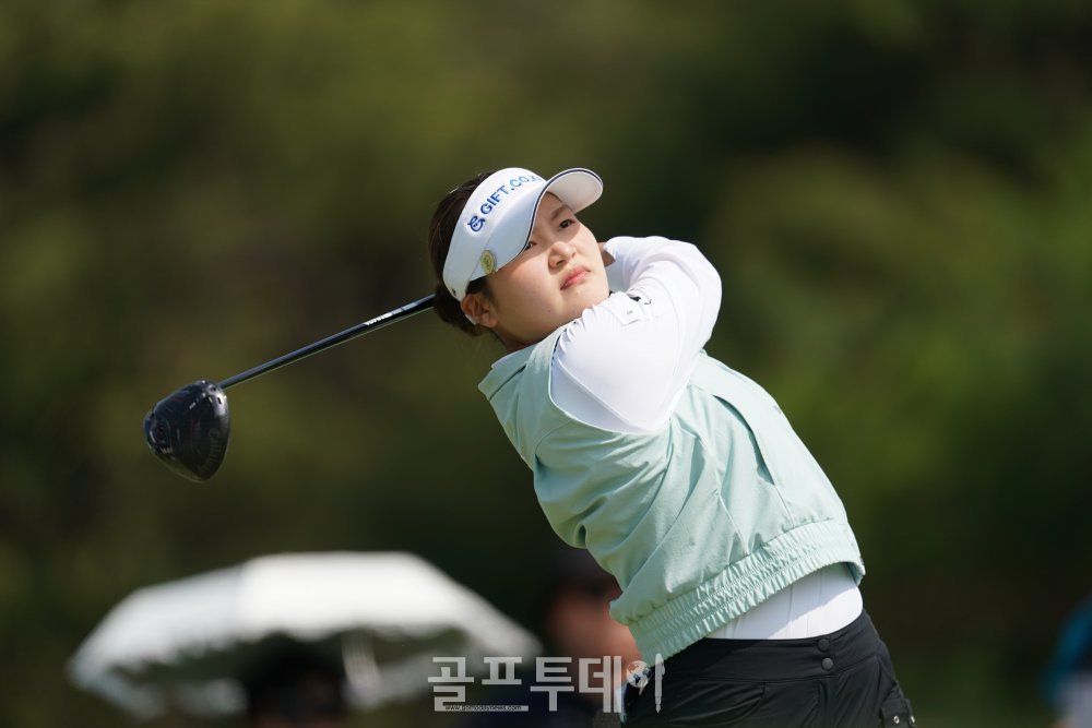 [퍼타] 홍현지 샷