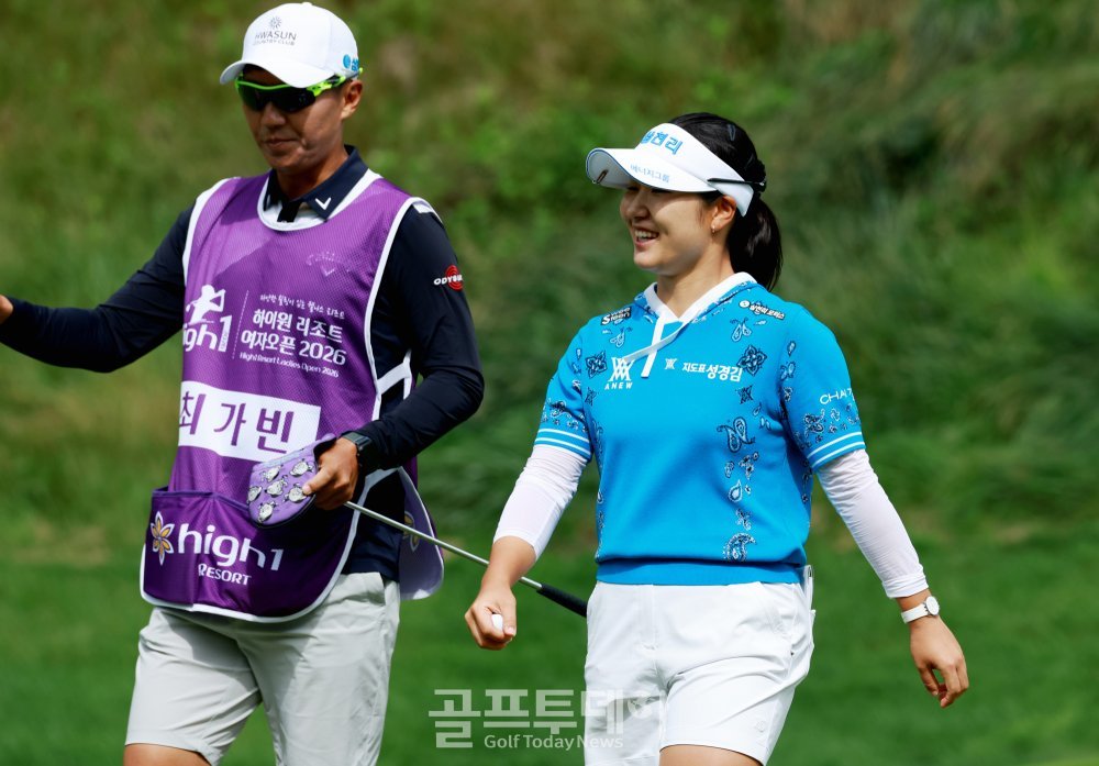 기분좋은 버디 최가빈, ‘하이원 리조트 여자오픈 2026’무빙데이 1번홀