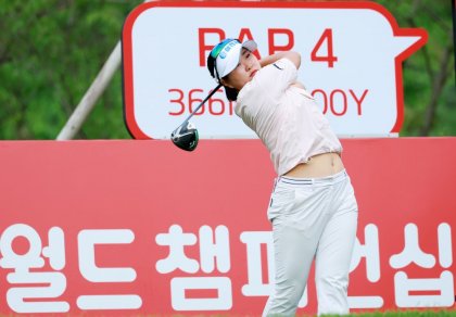 나이스 샷 홍진영2, 2026 오로라월드 챔피언십 1번홀
